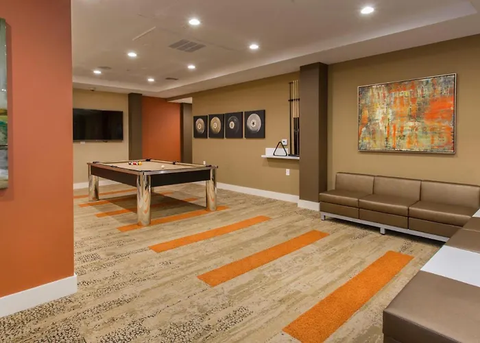 Lala House -1Br With Free Parking, Pool, Laundry