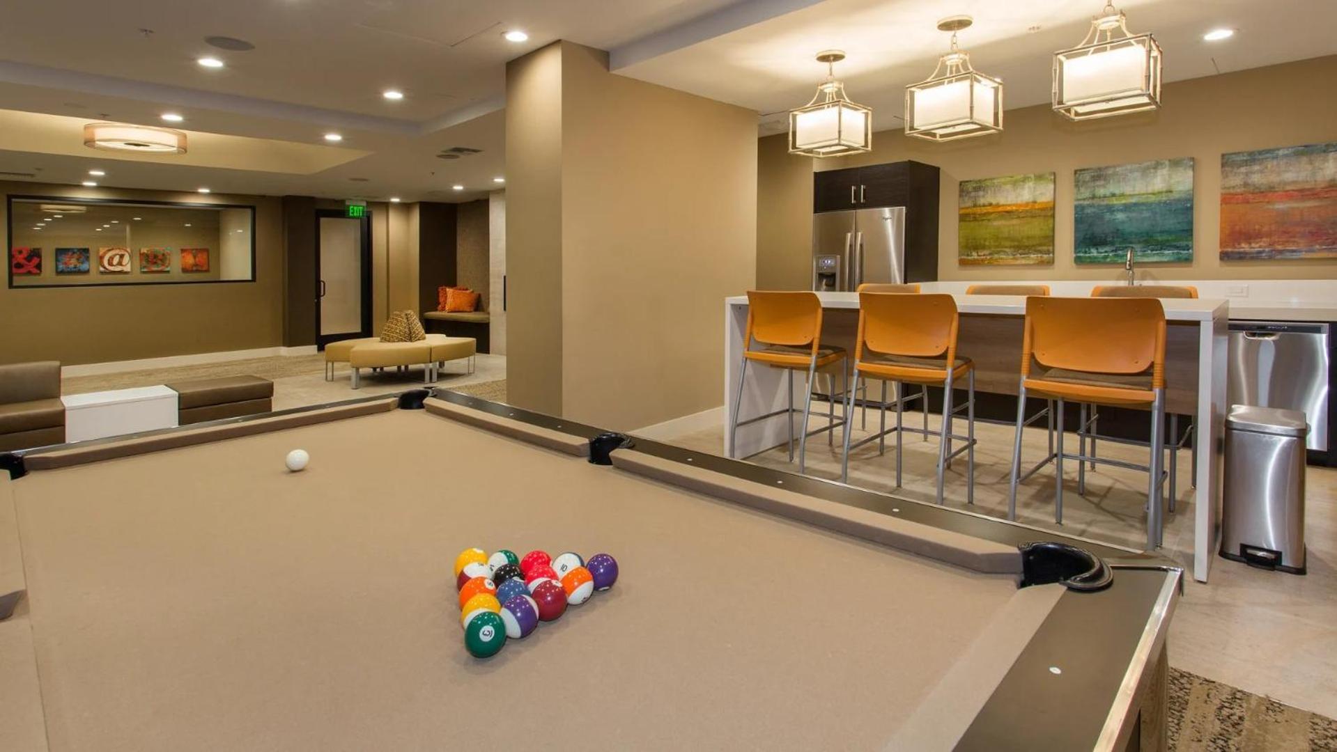 Lala House -1br With Free Parking, Pool, Laundry Los Ángeles